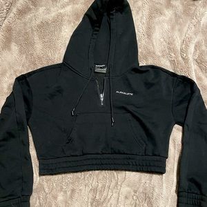 Alphalete cropped hoodie